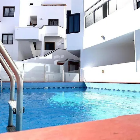 Apartment Near The Ocean *